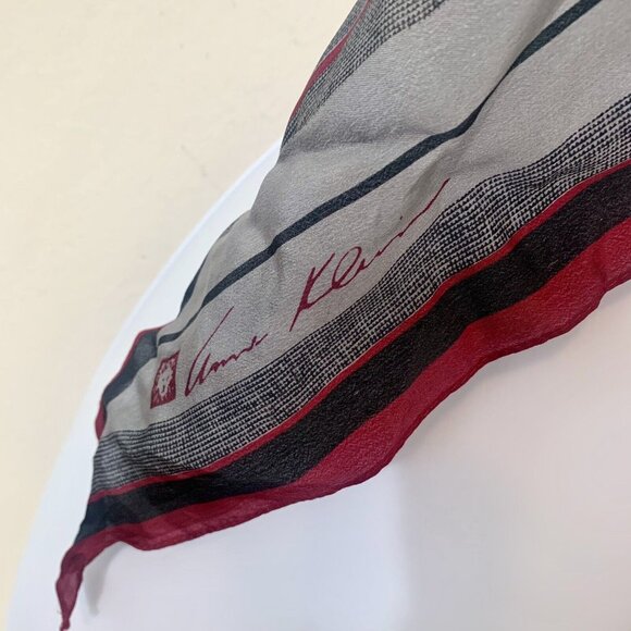 Vintage ANNE KLEIN Rectangle Scarf Maroon Red Ivory Stripe Mod Go Go Tailored - Picture 2 of 3